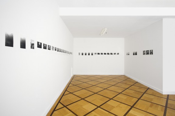 Trisha Donnelly, view of the exhibition, Centre d'édition contemporaine , Genève, 2008. Photo: © Sandra Pointet