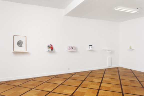 View of the exhibition Editions vs objets, Centre d'édition contemporaine, Genève, 2009