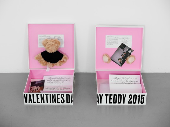 Tobias Kaspar, Heart-Bite Valentine’s Day Teddy, CEC, 2015. Photo © Sandra Pointet